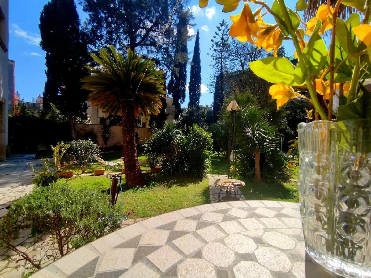 Aedes B&B Il Giardino Dei Sogni Lecce 3*,
