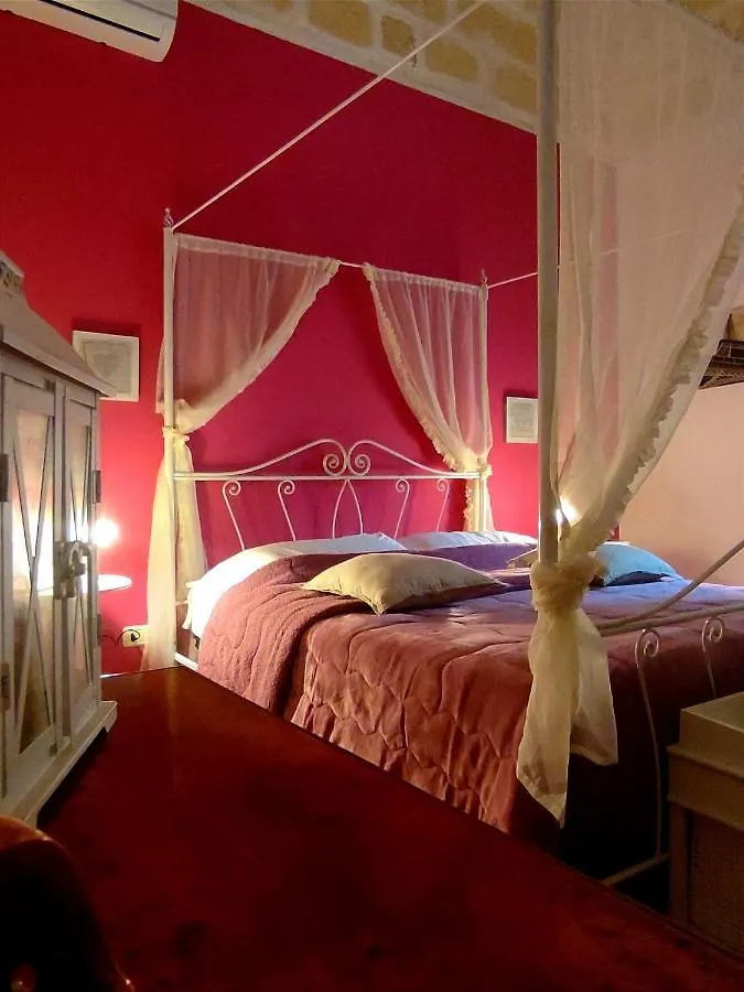 Oda ve Kahvaltı Aedes B&B Il Giardino Dei Sogni Lecce